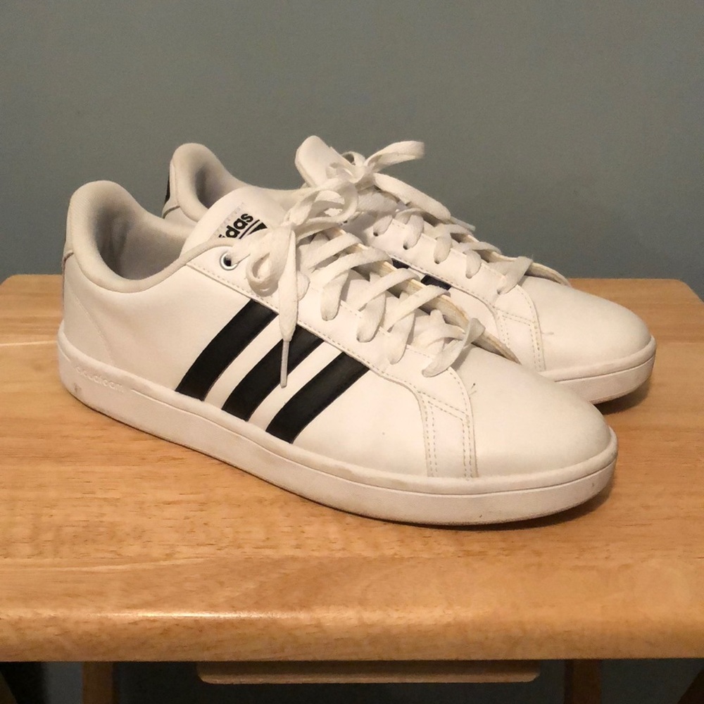 Adidas Sneakers